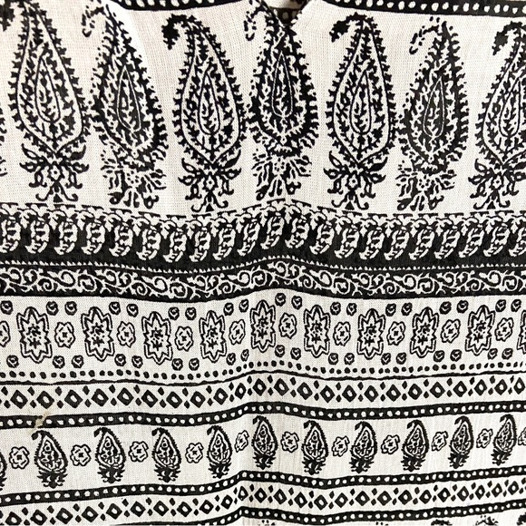 CUTE OPTIONS Black & White Elephant Paisley Boho Print Slit Neck Dress Size M - Picture 4 of 5